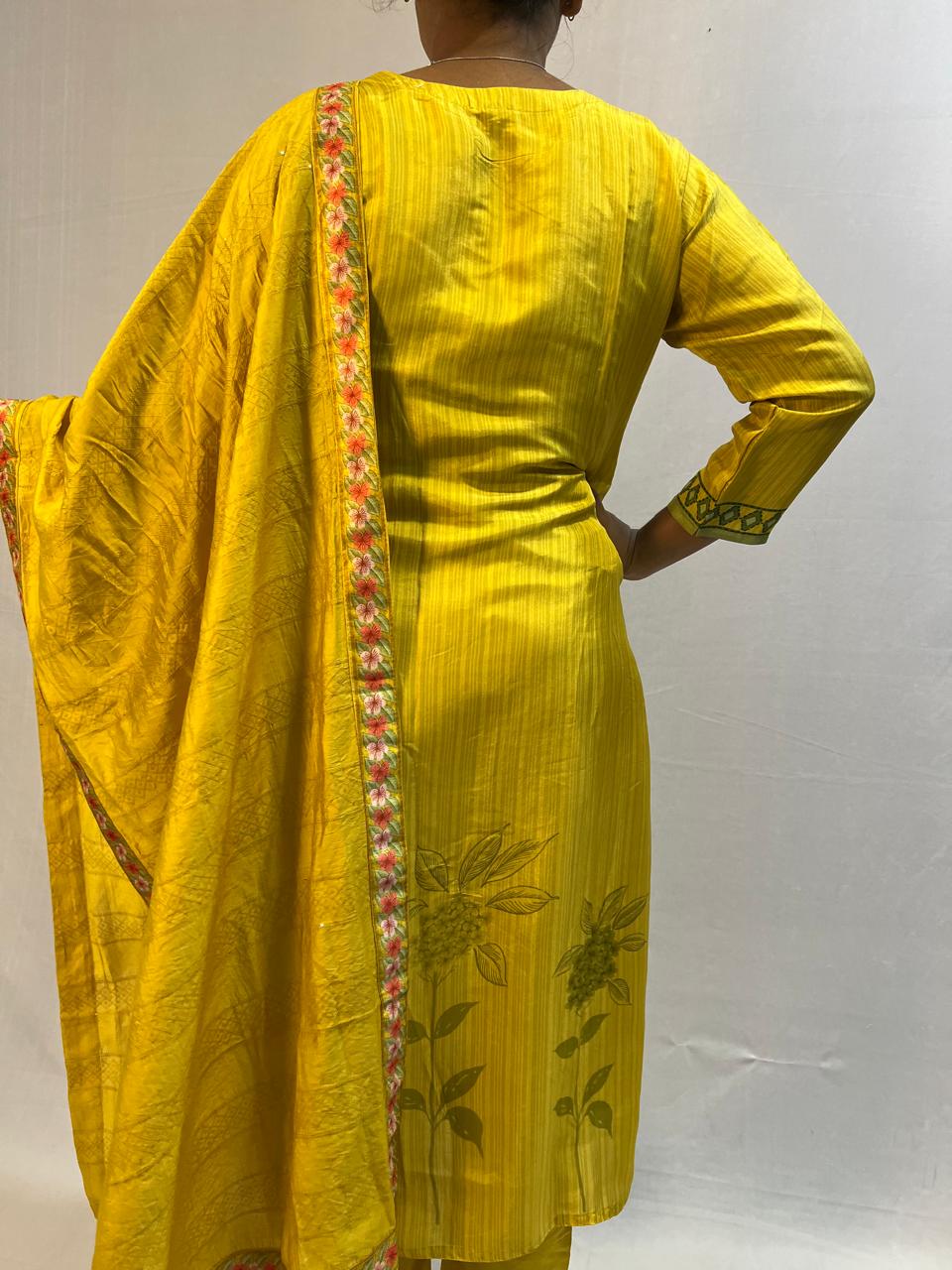 Nazneen 3 piece suit