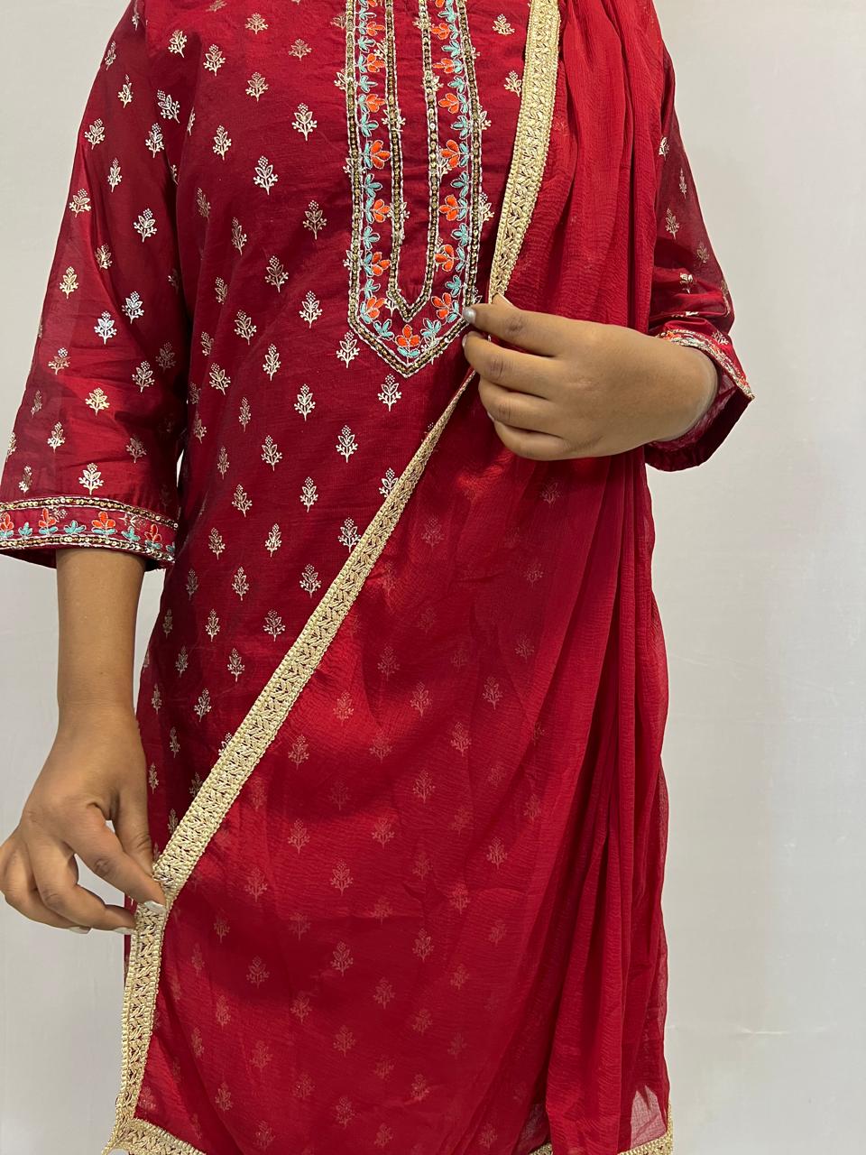 Nazneen 3 Piece Suit (Red & Green)