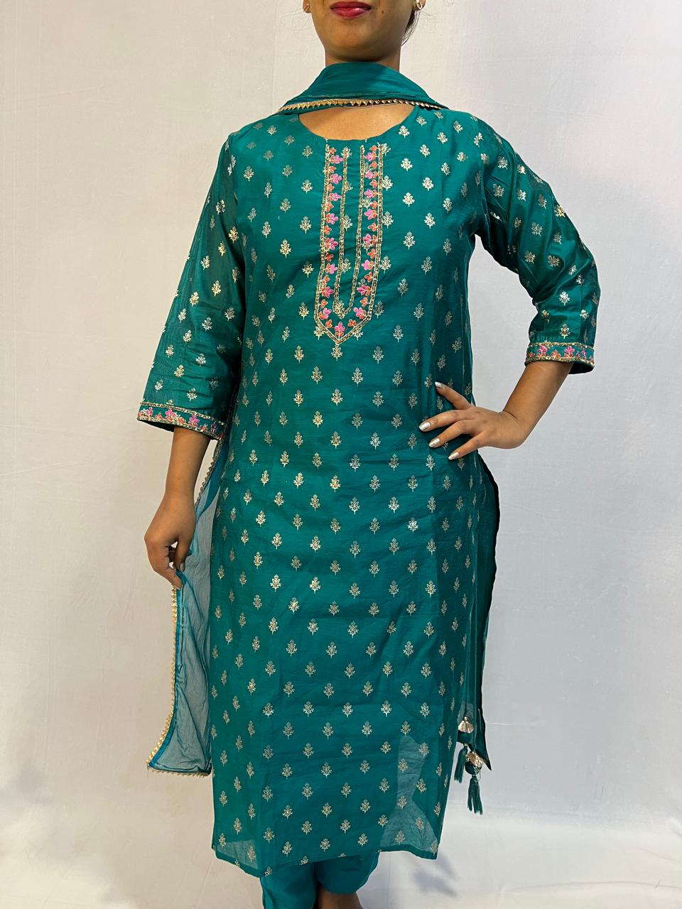 Nazneen 3 Piece Suit (Red & Green)