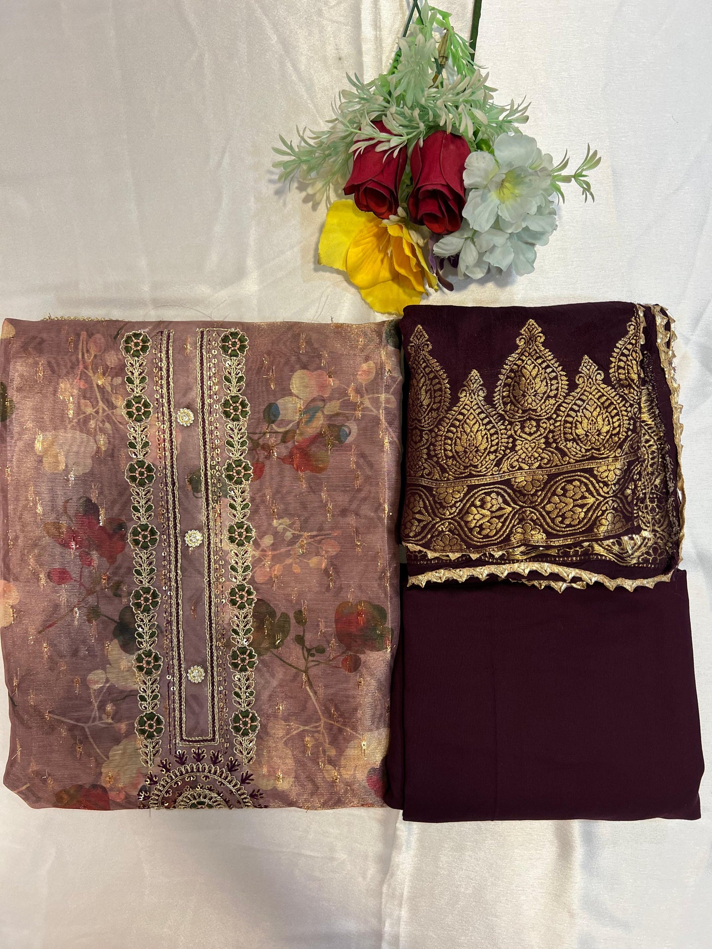 Kartiki Un-Stitched Dress Material