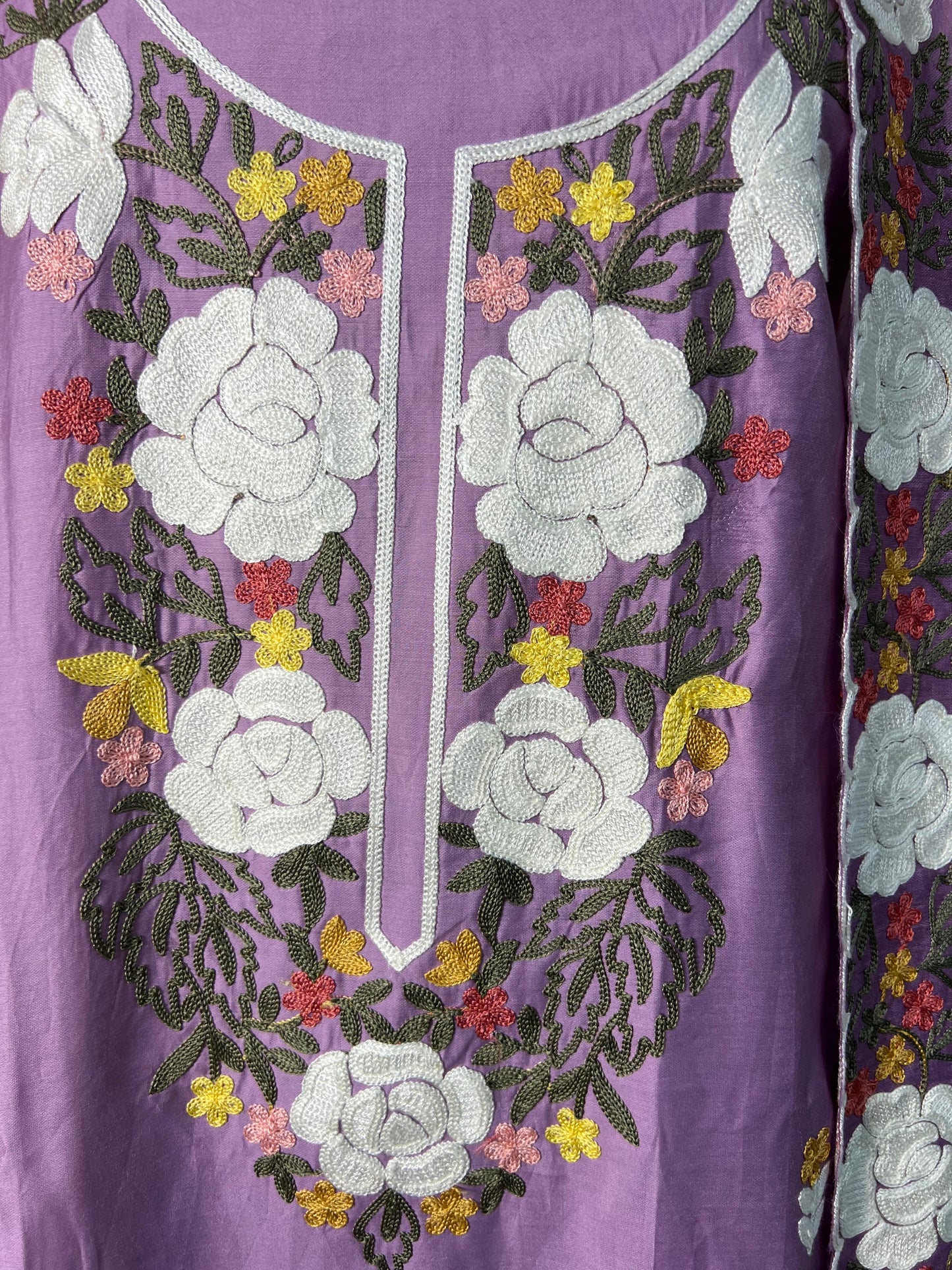 Shaheen Un-Stitched Dress Material