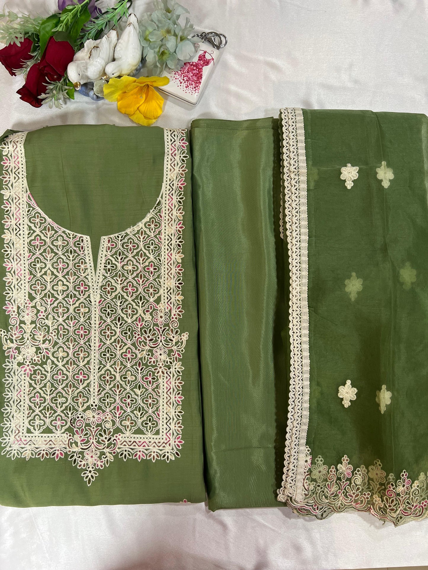 Ankita Un-Stitched Dress Material