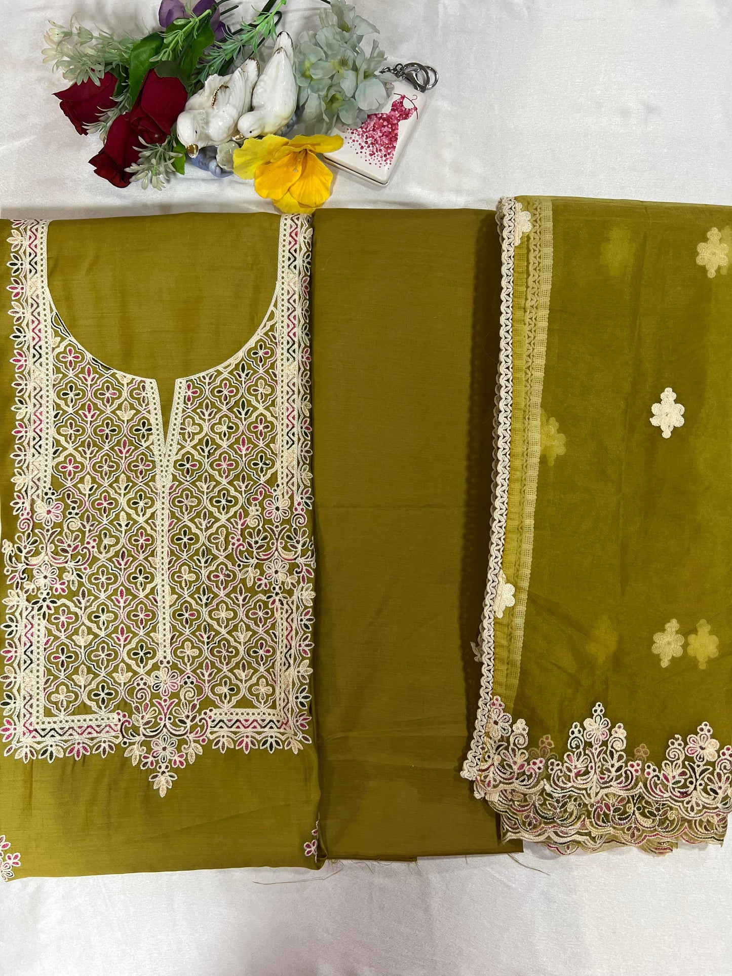 Ankita Un-Stitched Dress Material