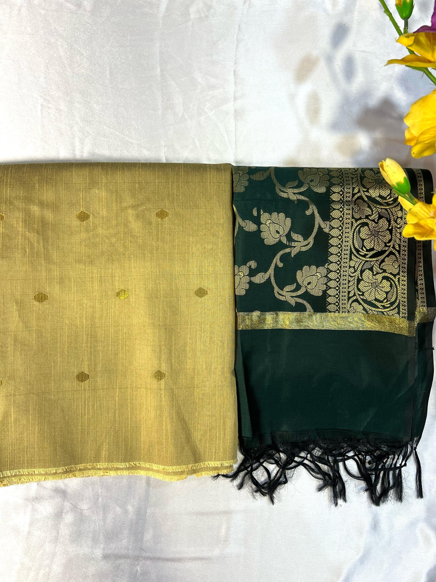 Disha Unstitched Dress Material