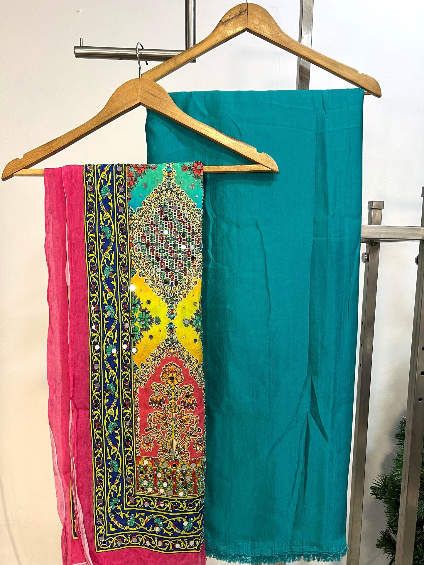 Bindu Unstitched Dress Material