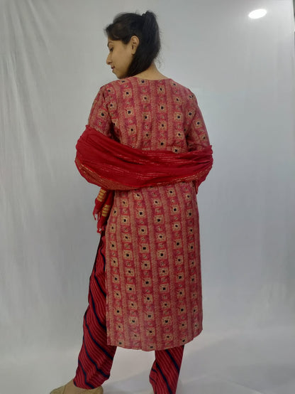 Kurti, Pant and Dupatta Set