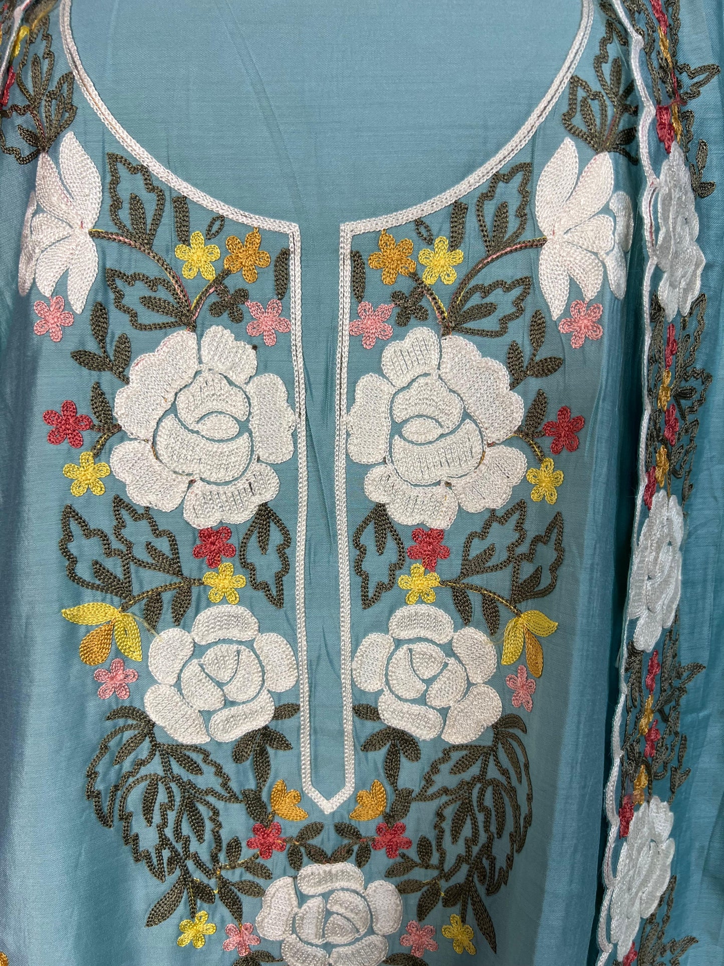 Shaheen Un-Stitched Dress Material