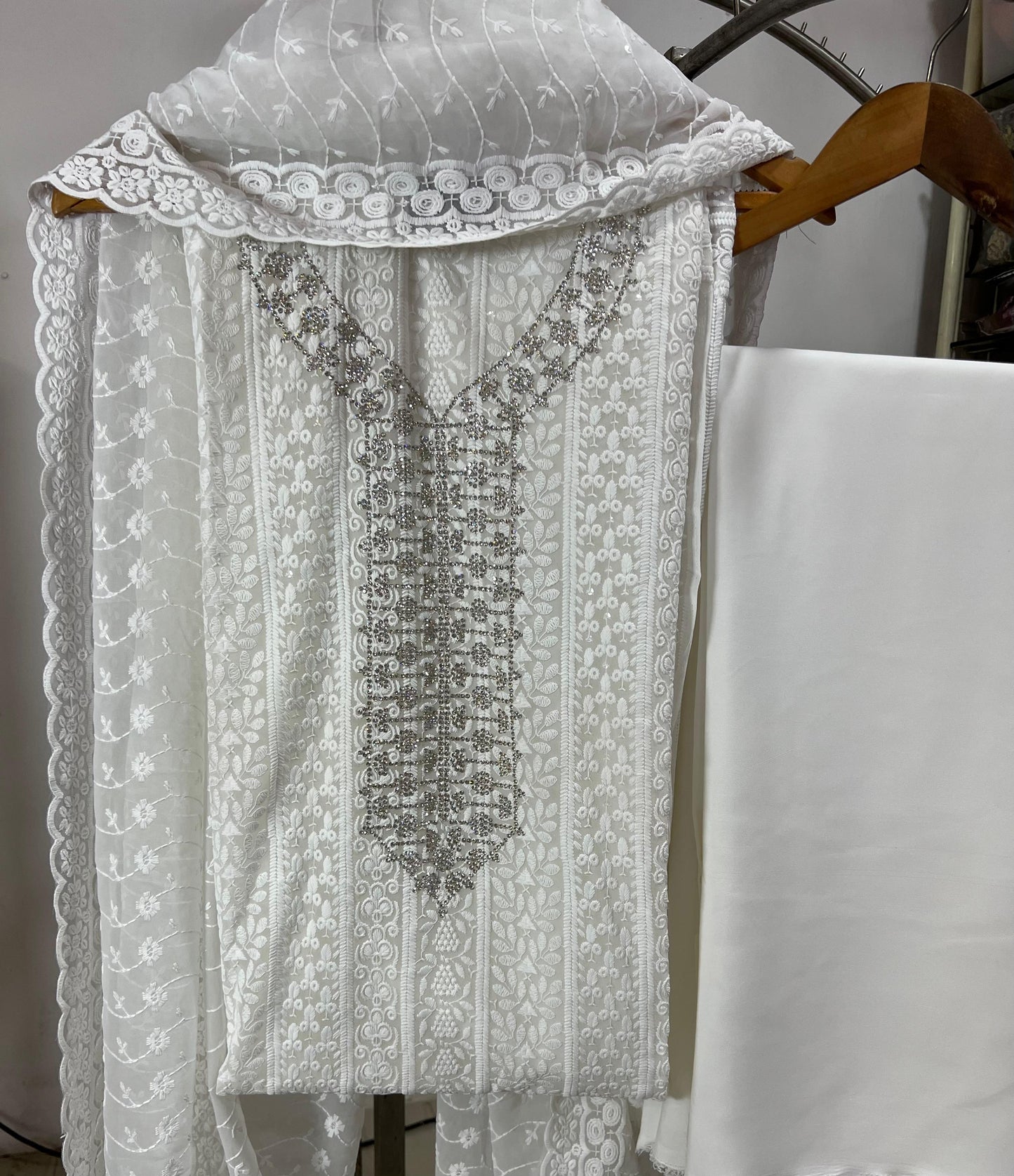 Reeta Unstitched Dress Material