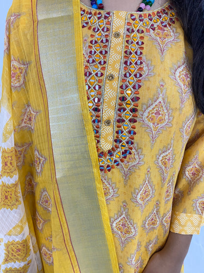 Kurti, Pant and Dupatta Set