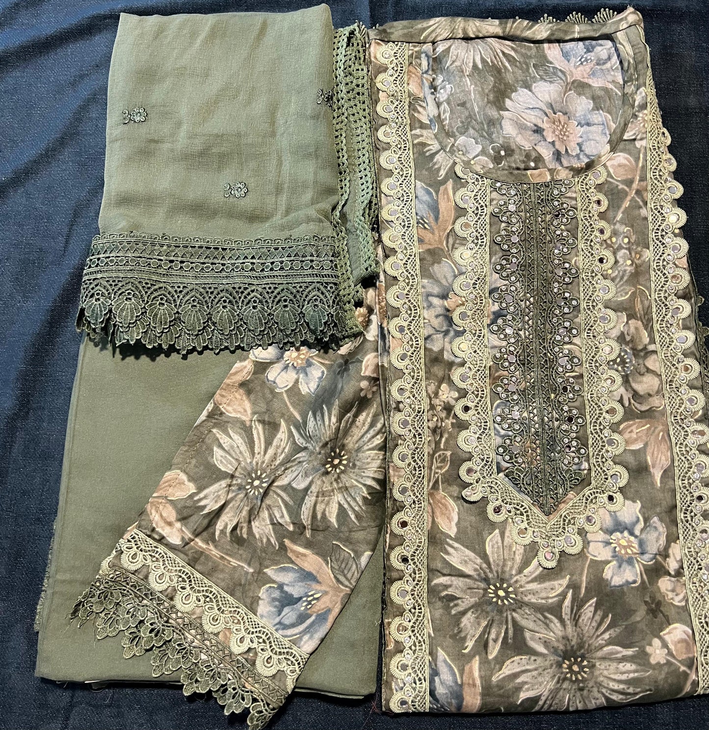 Tara Un-Stitched Dress Material
